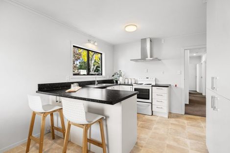 Photo of property in 5 Loreto Place, Hornby, Christchurch, 8042