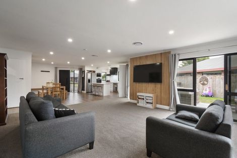 Photo of property in 12 Jefferson Crescent, Milson, Palmerston North, 4414