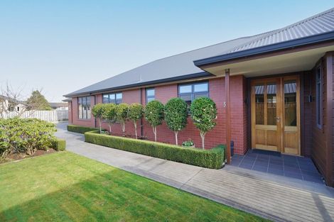 Photo of property in 5 Somerset Lane, Rosedale, Invercargill, 9810