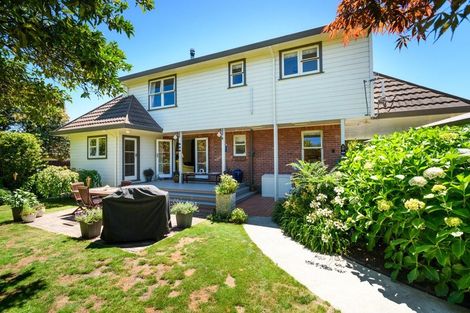 Photo of property in 26 Saint Albans Avenue, Hokowhitu, Palmerston North, 4410