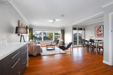 Photo of property in 132 Devon Street, Hillcrest, Rotorua, 3015