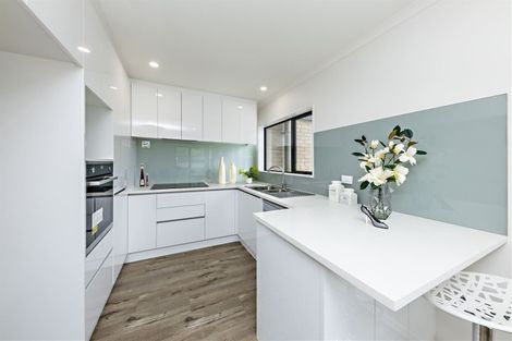 Photo of property in 1/17 Alfriston Road, Manurewa East, Auckland, 2102