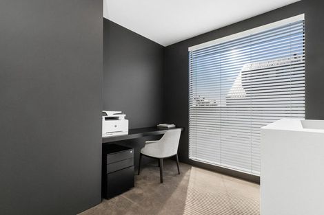 Photo of property in 9 Hewitts Road, Merivale, Christchurch, 8014