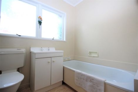 Photo of property in 4 Blanc Road, Silverdale, 0932