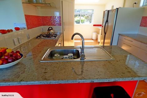 Photo of property in 19 Harbour View Road, Onerahi, Whangarei, 0110