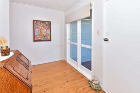 Photo of property in 17 Totara Street, Waiuku, 2123