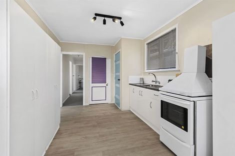 Photo of property in 108 Arahura Crescent, Waitangirua, Porirua, 5024