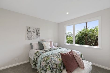 Photo of property in 33 Garden Road, Northland, Wellington, 6012