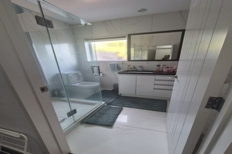 Photo of property in 36 Albrecht Avenue, Mount Roskill, Auckland, 1041