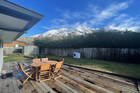 Photo of property in 7 Alluvial Court, Arthurs Point, Queenstown, 9371