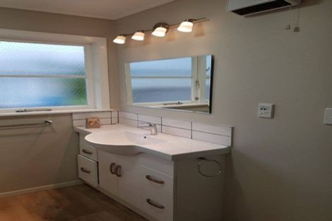 Photo of property in 203 Taita Drive, Avalon, Lower Hutt, 5011