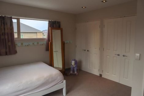 Photo of property in 2 Fieldstone Lane, Spreydon, Christchurch, 8024