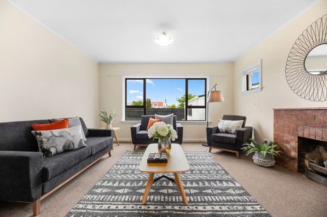 Photo of property in 1/40 Grimseys Road, Redwood, Christchurch, 8051