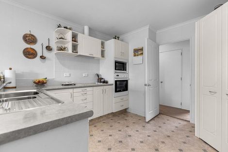 Photo of property in 21 Francevic Avenue, Mount Maunganui, 3116