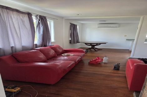 Photo of property in 26 Blease Street, New Lynn, Auckland, 0600