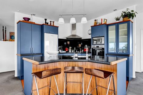 Photo of property in 93 Parklands Avenue, Bell Block, New Plymouth, 4312