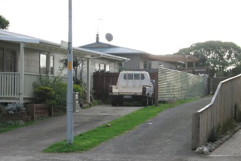 Photo of property in 57a Queens Road, Waikanae Beach, Waikanae, 5036