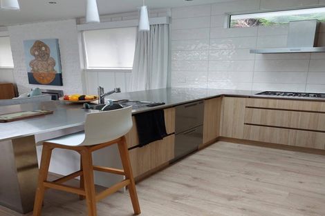 Photo of property in 27 Hona Street, Waikanae Beach, Waikanae, 5036