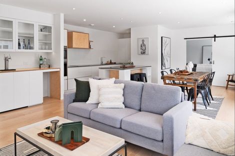 Photo of property in 64 Park Road, Carterton, 5713