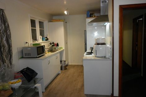 Photo of property in 43 Totara Park Road, Clouston Park, Upper Hutt, 5018