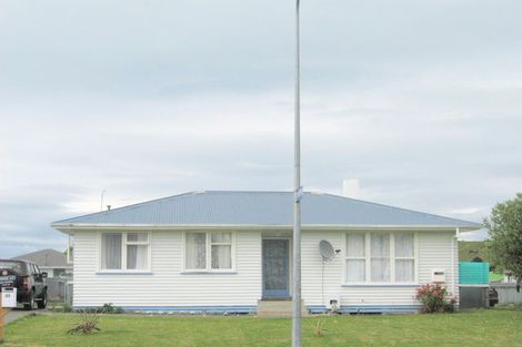 Photo of property in 33 Cavendish Crescent, Outer Kaiti, Gisborne, 4010