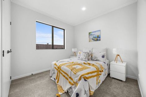 Photo of property in 39 Park Green Avenue, Rosehill, Papakura, 2113