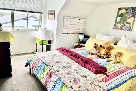 Photo of property in 1/3 Pelican Lane, Unsworth Heights, Auckland, 0632