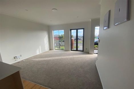 Photo of property in 8 Mahalo Avenue, Wiri, Auckland, 2104