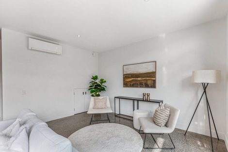 Photo of property in 6 Cochrane Road, Hobsonville, Auckland, 0616