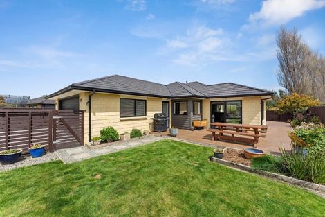 Photo of property in 8 Moy Place, Otaki, 5512
