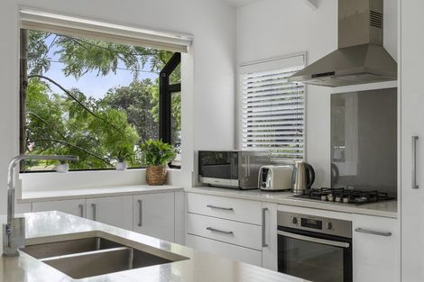 Photo of property in 1 Crown Reef, Pauanui, Hikuai, 3579