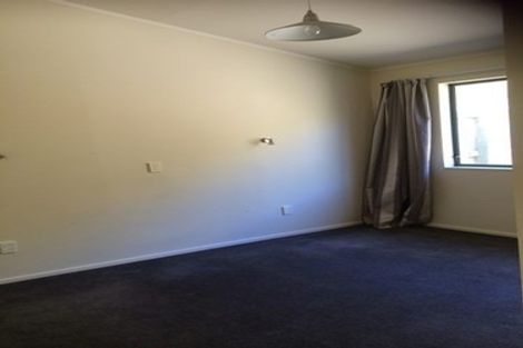 Photo of property in 4 Mitika Way, Strathmore Park, Wellington, 6022