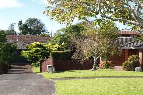 Photo of property in 22 Eastridge Court, Northpark, Auckland, 2013