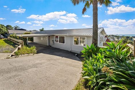 Photo of property in 50 Brightside Road, Stanmore Bay, Whangaparaoa, 0932