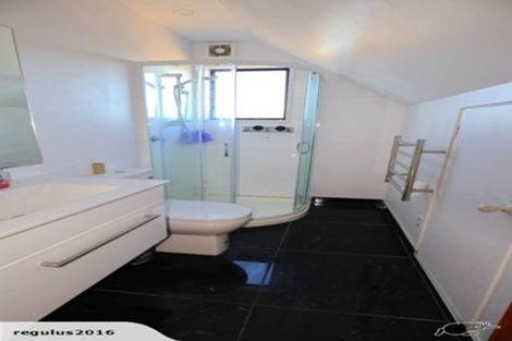 Photo of property in 15 Wittys Road, Avonhead, Christchurch, 8042