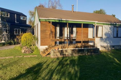 Photo of property in 61 Jellicoe Street, Martinborough, 5711