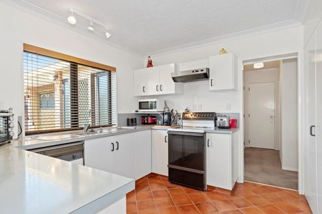 Photo of property in 79 Domain Road, Papamoa Beach, Papamoa, 3118