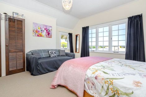 Photo of property in 5 Victoria Avenue, Dannevirke, 4930