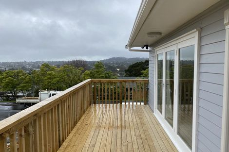 Photo of property in 9 Matama Road, Glen Eden, Auckland, 0602