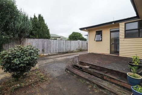 Photo of property in 15 Normandy Avenue, Melville, Hamilton, 3206