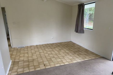 Photo of property in 98 Resolution Road, Welcome Bay, Tauranga, 3112