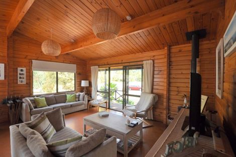 Photo of property in 10 Monarch Grove, Pauanui, Hikuai, 3579