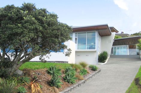 Photo of property in 36 Glenelg Road, Red Beach, 0932