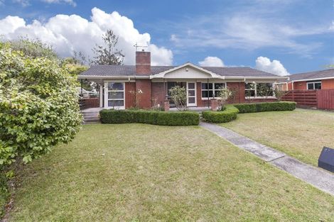 Photo of property in 4 Lynwood Place, Chedworth, Hamilton, 3210