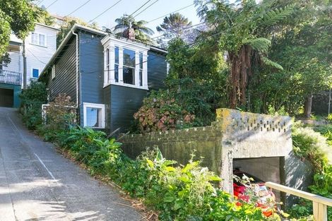 Photo of property in 340 The Terrace, Te Aro, Wellington, 6011