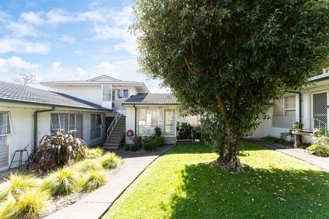 Photo of property in 5/38 Edmonton Road, Henderson, Auckland, 0612
