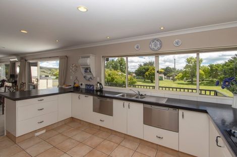 Photo of property in 21a Auckland Road, Greenmeadows, Napier, 4112