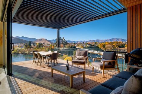 Photo of property in 13 Old Homestead Place, Kawarau Falls, Queenstown, 9300