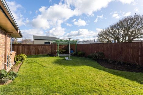 Photo of property in 1 Guinane Street, Dannevirke, 4930