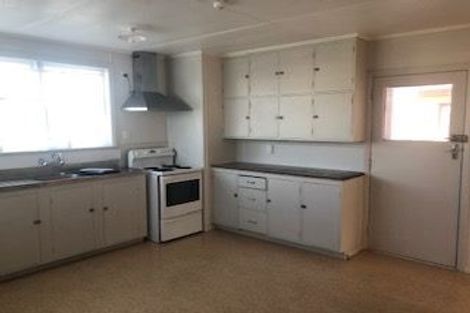 Photo of property in 131 Bruce Mclaren Road, Henderson, Auckland, 0612